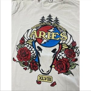 L Aries ♈️ grateful dead shirt